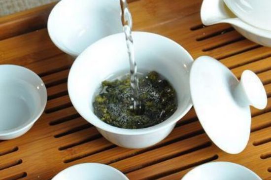 各類(lèi)茶的注水方式，不同的茶泡茶時(shí)怎么注水