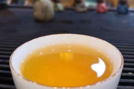 紅茶加姜片的禁忌，姜紅茶的危害