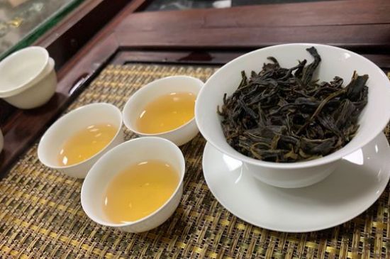 哪些茶適合泡功夫茶，功夫茶應(yīng)該配什么茶葉
