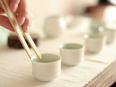 鐵觀音的泡法，水溫100°C最佳第一泡不能喝