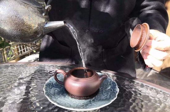 各類(lèi)茶的注水方式，不同的茶泡茶時(shí)怎么注水