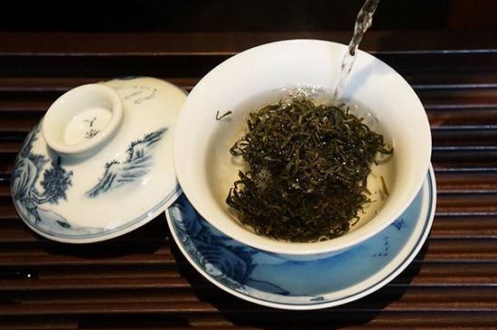 各類(lèi)茶的注水方式，不同的茶泡茶時(shí)怎么注水
