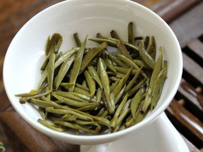 白毫銀針放幾年最好，白毫銀針什么年份最好？