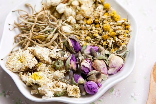 祛濕最有效的泡花茶，濕氣重適合泡什么花茶？