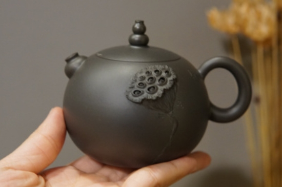 廣西欽州坭興陶可以泡多種茶嗎，坭興陶是一壺一茶嗎?