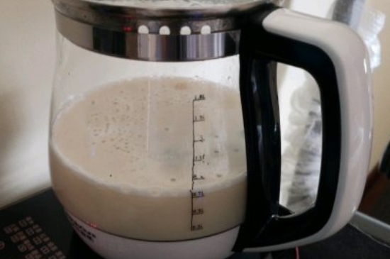 煮茶器和養(yǎng)生壺有什么區(qū)別，養(yǎng)生壺跟煮茶器哪個(gè)實(shí)用好用？