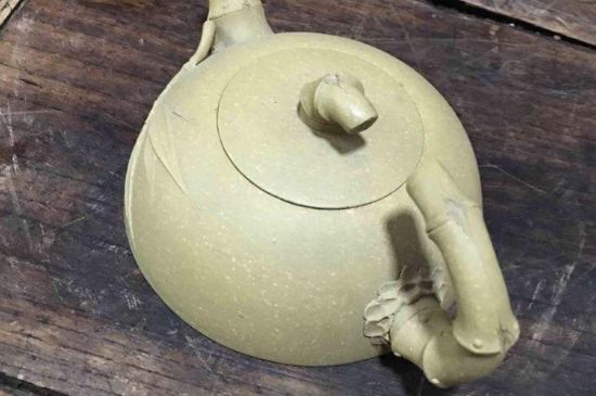 本山綠泥紫砂壺小黑點多嗎，真正本山綠泥會吐黑嗎？