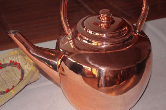 紫銅壺好還是黃銅壺好，紫銅壺與黃銅壺的區(qū)別