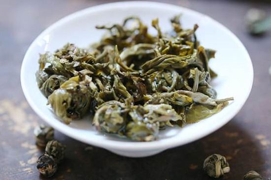 茉莉龍珠泡開(kāi)后為什么都是梗，茉莉龍珠泡開(kāi)后什么樣？