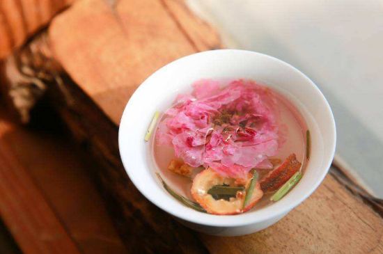 玫瑰花的最佳搭配，喝玫瑰花茶搭配什么喝好？