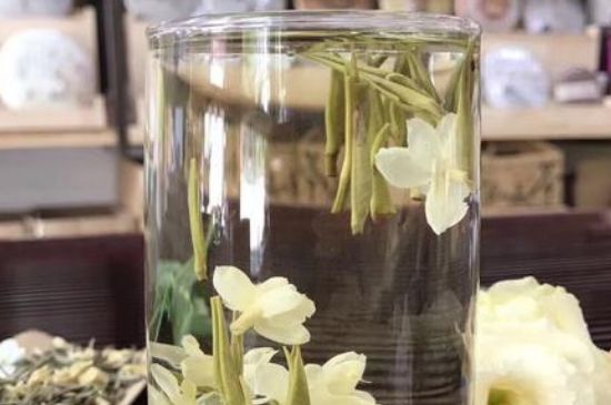 茉莉龍珠保質(zhì)期多長時間，茉莉龍珠茶放幾年了還能喝嗎？