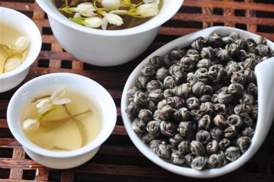 茉莉龍珠一次泡幾顆，茉莉龍珠一一杯放幾顆