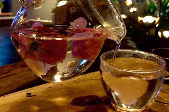 好玫瑰花茶多少錢一斤啊，玫瑰花茶價(jià)格多少錢合理？