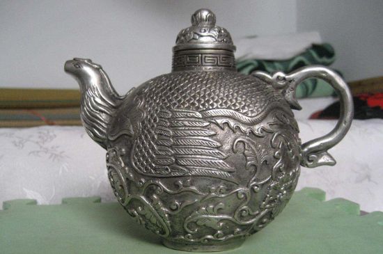 銀壺泡茶后為什么會變黑，銀壺內(nèi)膽發(fā)黑怎么辦