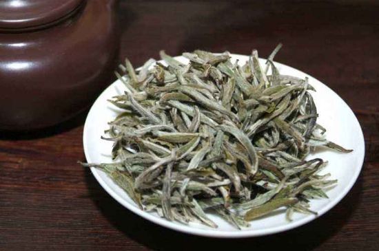 什么人不能喝白茶，白茶不宜什么人喝？