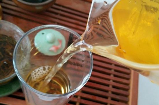 經(jīng)期喝紅茶有什么壞處，女性經(jīng)期可以喝紅茶嗎