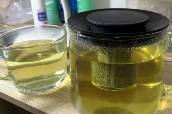 綠茶陳茶和新茶區(qū)別，綠茶怎樣區(qū)分新茶和陳茶