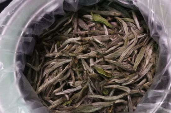 新白毫銀針和老白毫銀針的區(qū)別，新老白毫銀針的品質(zhì)特征