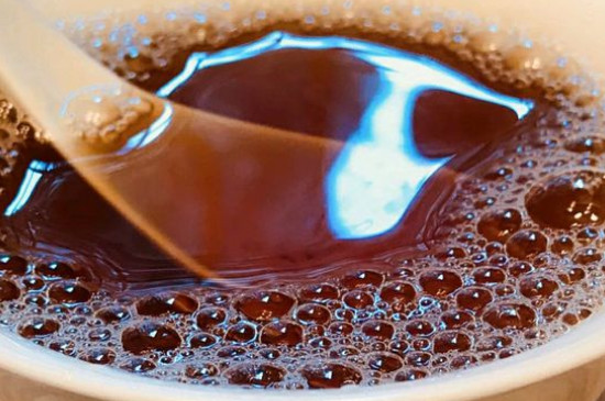 大紅袍煙熏味是好茶嗎，能不能喝對人體有壞處嗎