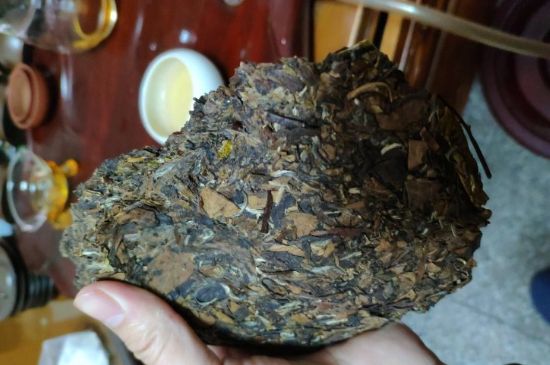 7年壽眉和2年白牡丹哪個(gè)好，老白茶壽眉與白牡丹的口感區(qū)別