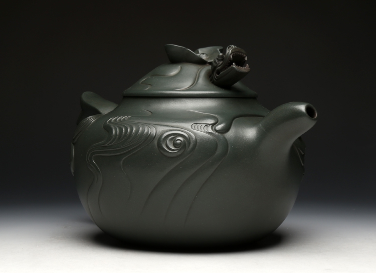 民國(guó)朱可心綠魚(yú)化龍宜興紫砂壺