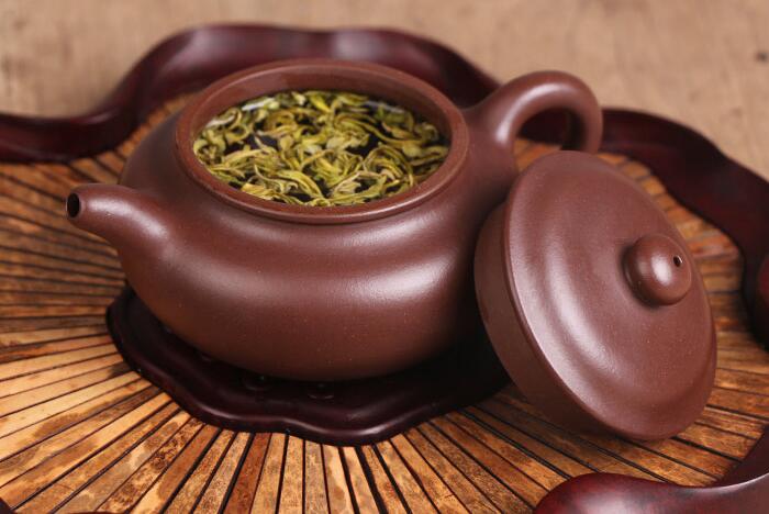 紫砂壺如何開壺，正確的<a href=http://m.zcf58.com/chaju/zisha/ target=_blank class=infotextkey>紫砂壺開壺</a>方法