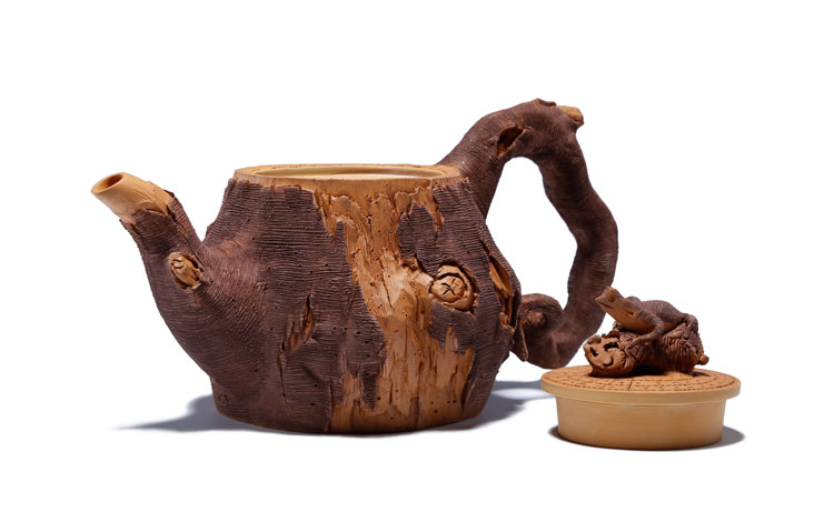 仿木外皮紫砂壺，創(chuàng)意木樁手工雕刻紫砂壺